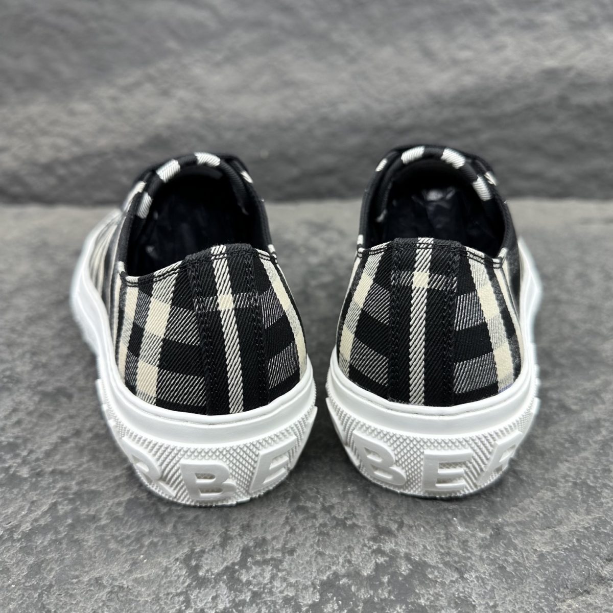 Burberry Sneaker Size 36-45 - Image 8