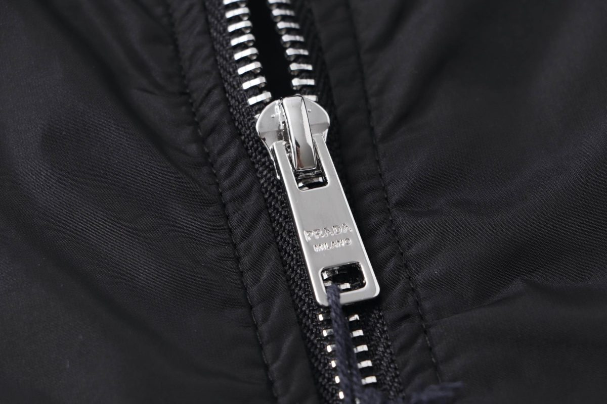 Prada New Jacket Size S-XL - Image 5