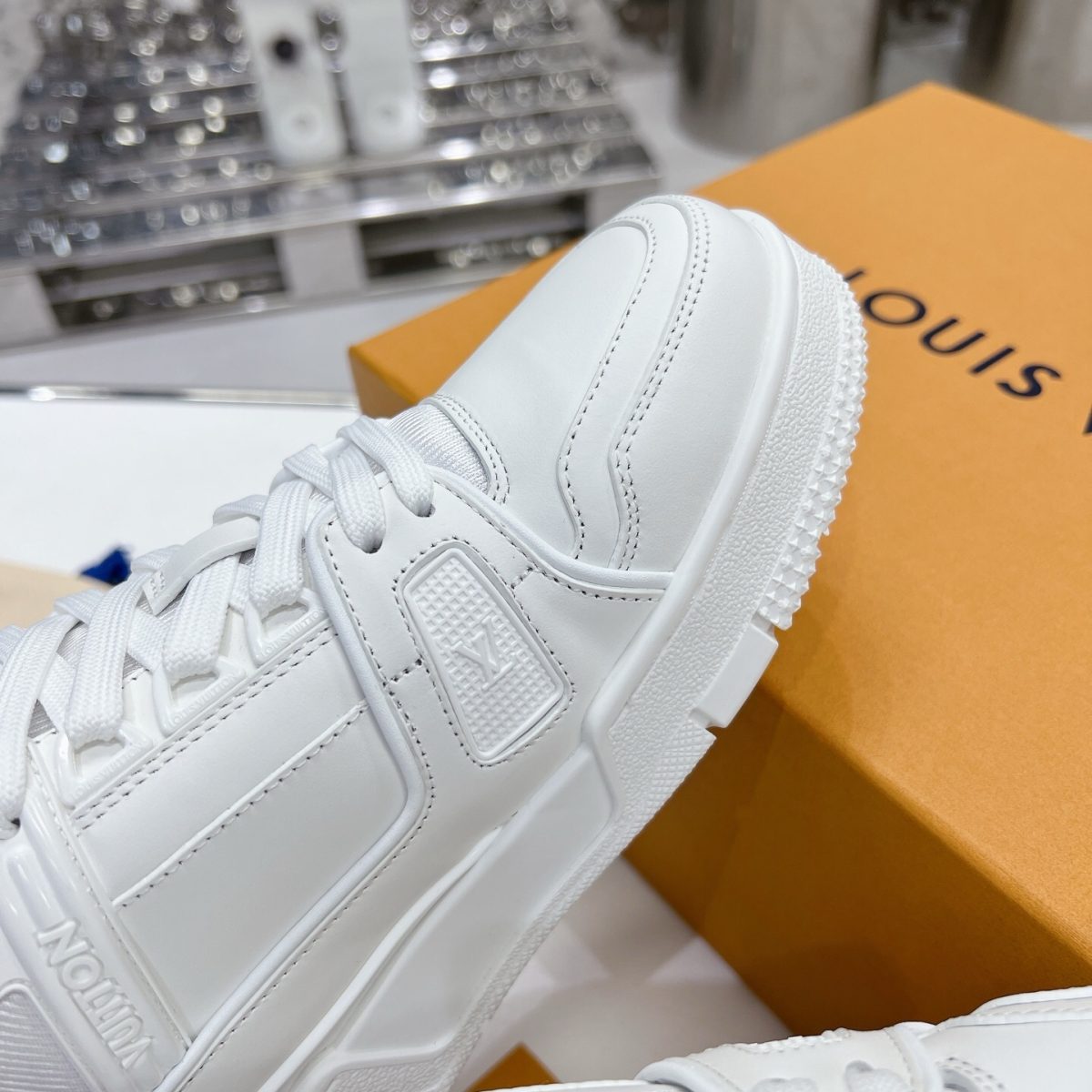 Louis Vuitton Trainer Sneaker White Size 36-46 - Image 5