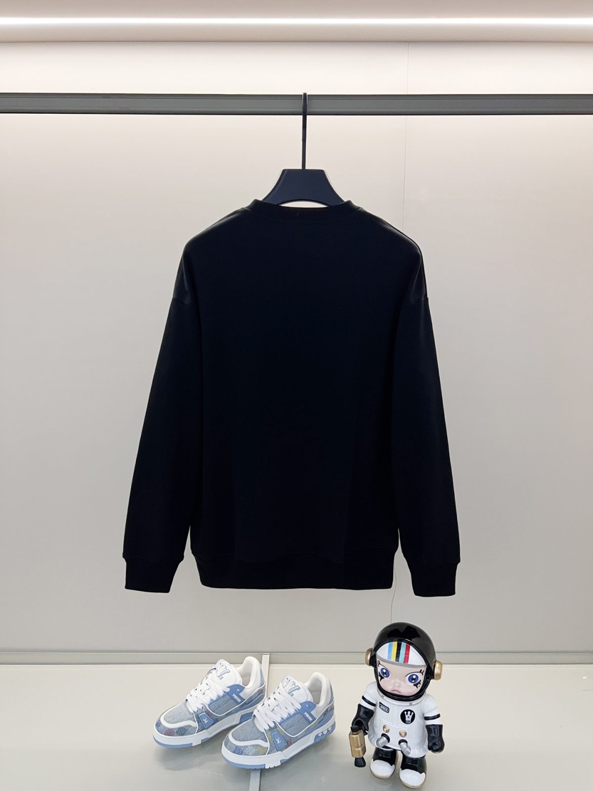 Gucci Unisex Sweatshirt Size S-XL - Image 9