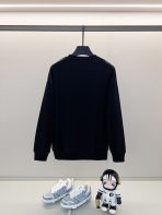 Gucci Unisex Sweatshirt Size S-XL - Image 9