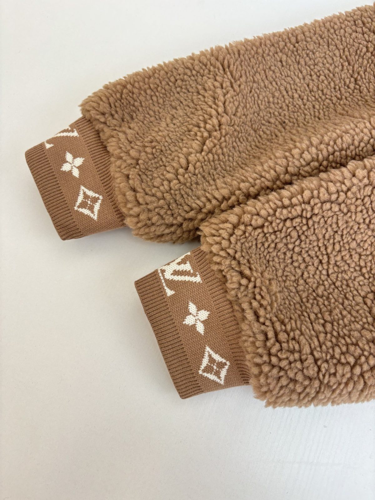 Louis Vuitton Unisex Jacket Size S-XL - Image 7