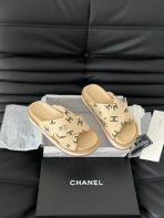 Chanel 2024 New Slippers Size 36-41 - Image 2