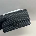 Chanel CF1112 Shoulder Bags Sheepskin 25cm - Image 3