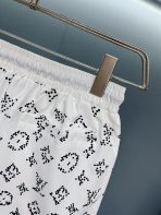 Louis Vuitton Beach Pants Size M-XXXL - Image 9