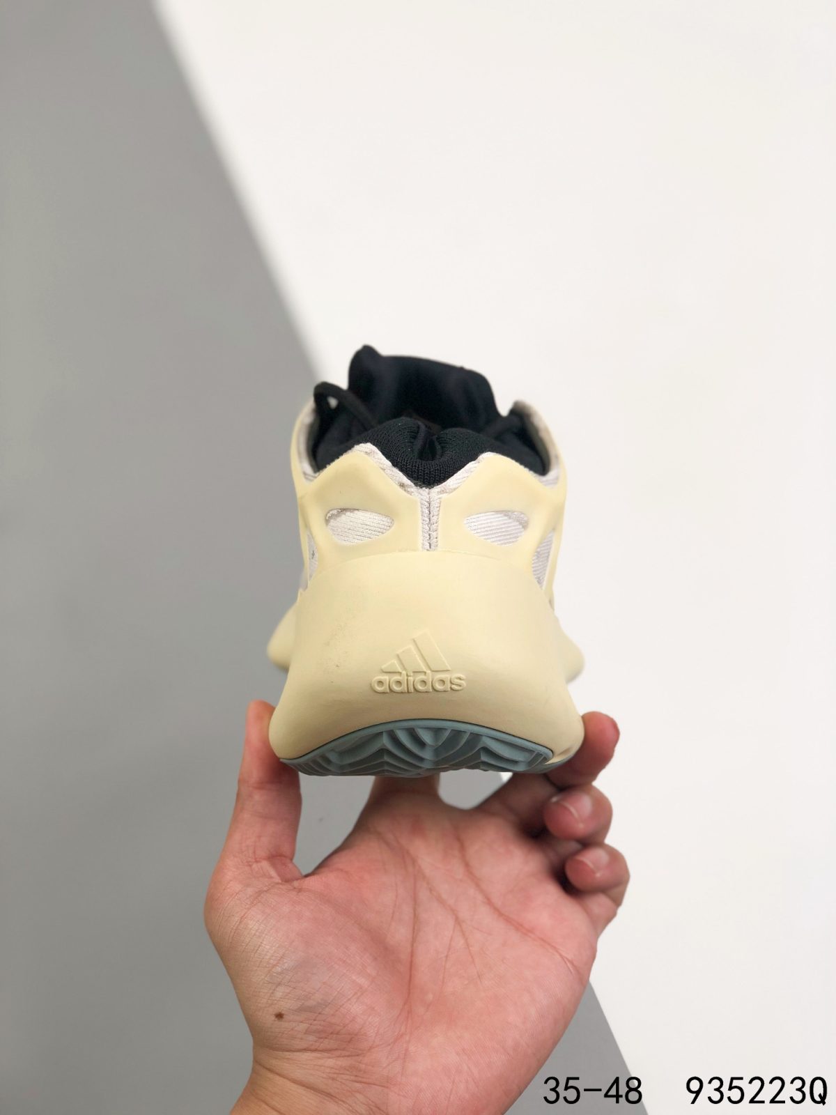 Yeezy 700 V3 Mens/Women's Sneakers Shoes 35 - 48 - Image 7