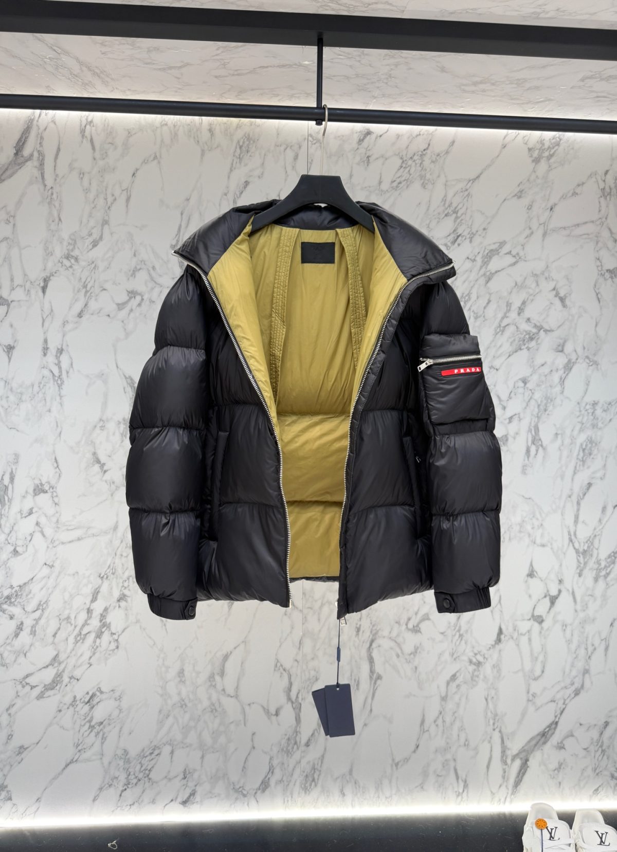 Prada Unisex Winter Jacket Size 48-56 - Image 2