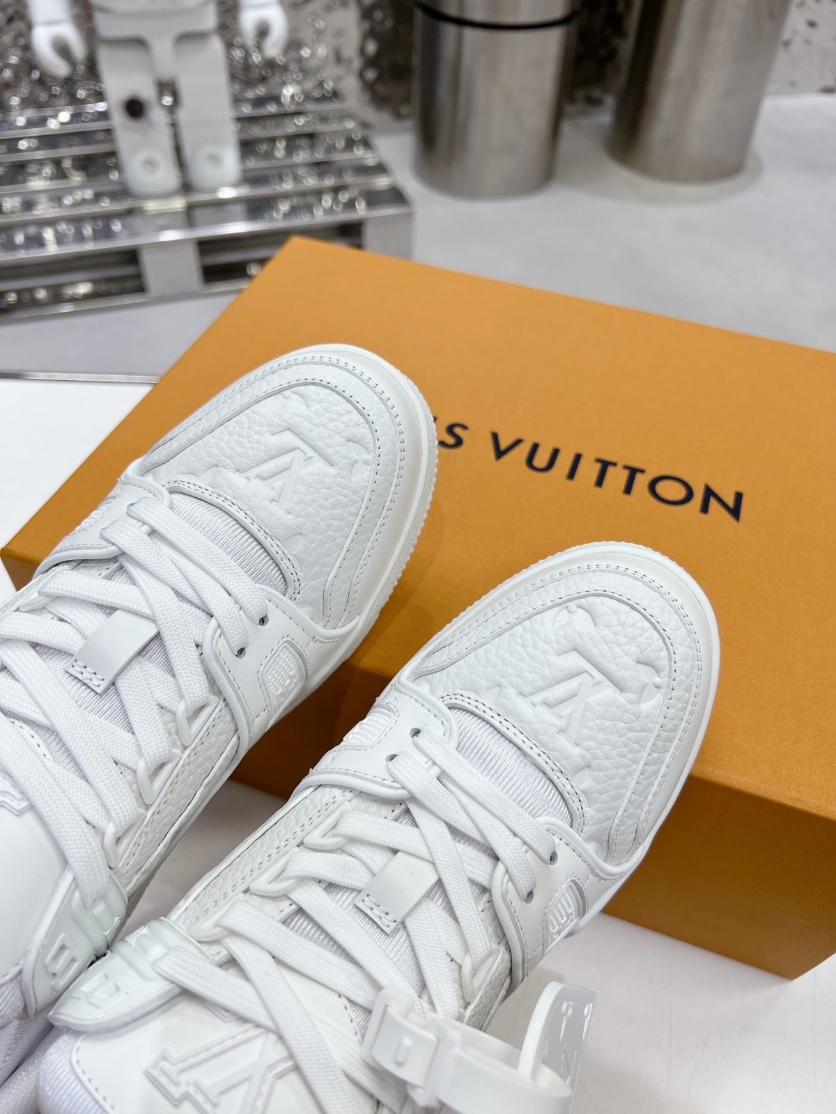 Louis Vuitton Trainer Sneaker White Size 36-46 - Image 8