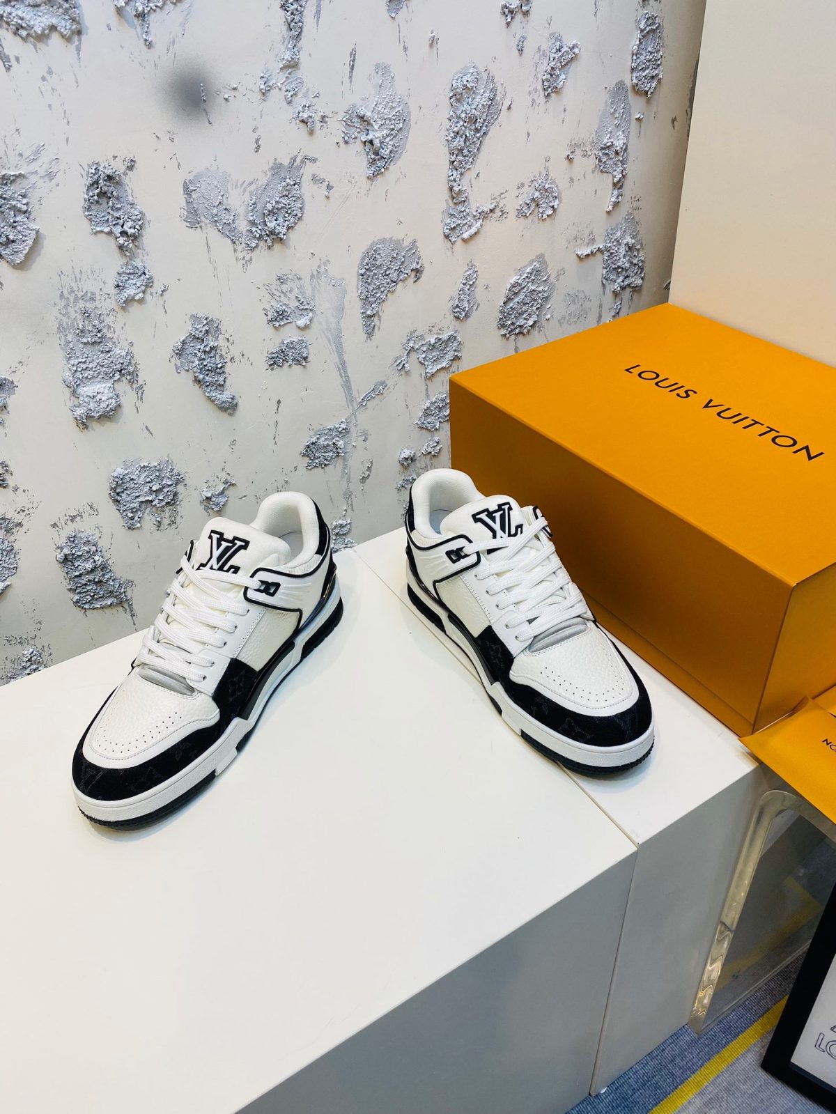 Louis Vuitton LV Trainer x Tyler Sneaker Size 40-46 - Image 5