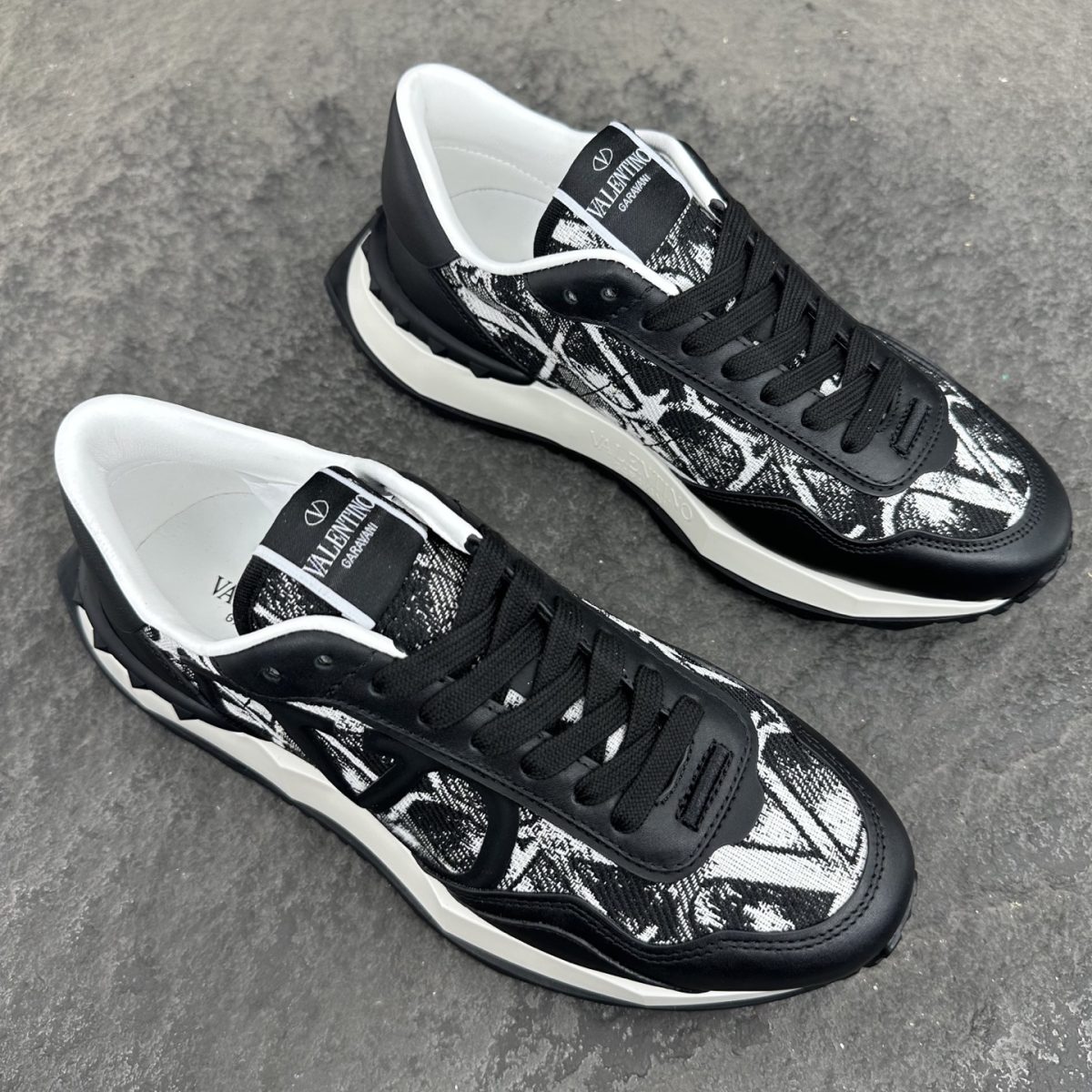 Valentino LACERUNNER Men Sneaker Size 40-46 - Image 2