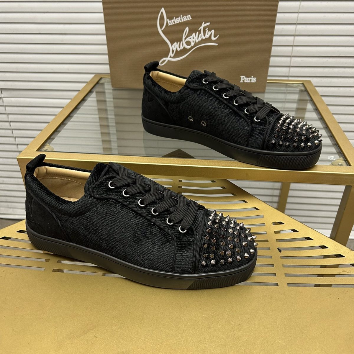 Christian Louboutin Sneaker Size 36-46 - Image 1