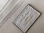 Louis Vuitton M58554 Lockme Tender Women Shoulder Bags Size 19*13*8cm - Image 9