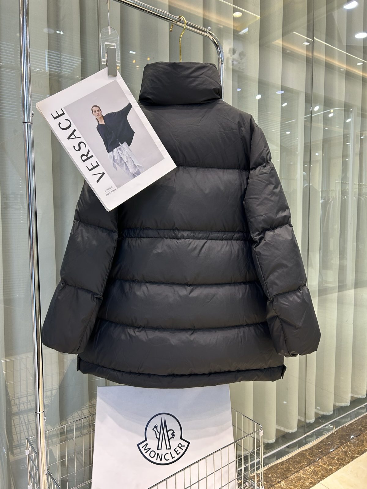 Moncler Women vouglans Winter Jacket Size S-XL - Image 9