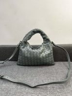 Bottega Veneta HO Shoulder Bags 28*17cm - Image 4