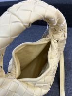 Bottega Veneta HO Shoulder Bags 28*17cm - Image 8