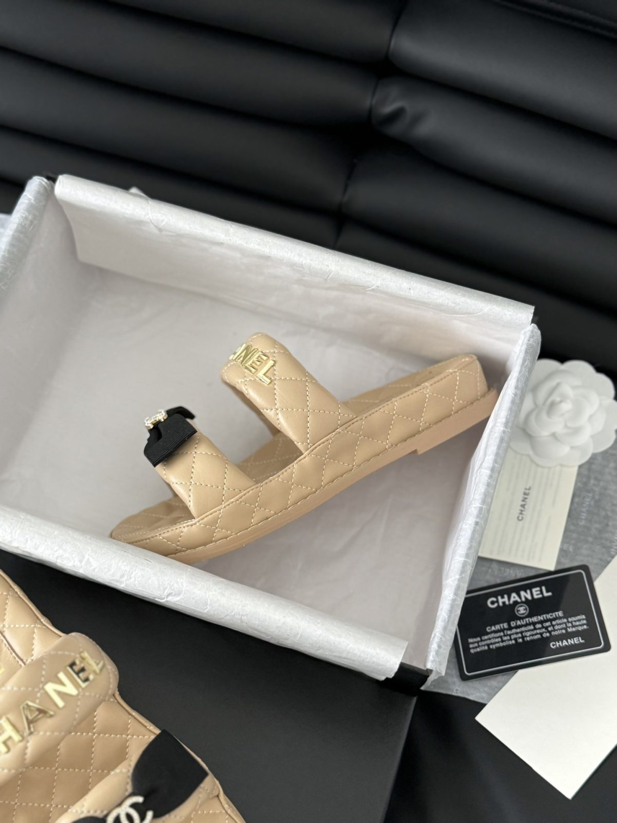 Chanel 2024 New Slippers Size 36-41 - Image 4