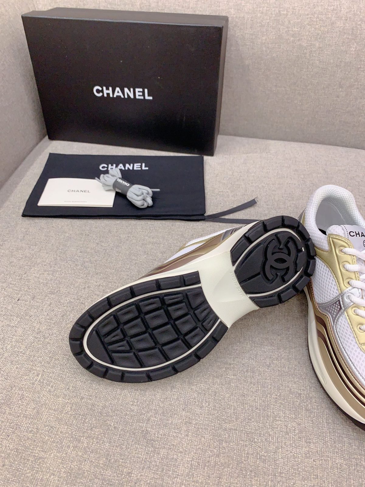 Chanel New Sneaker size 36-46 - Image 9