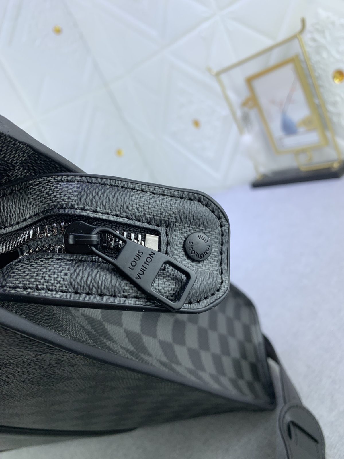 Louis Vuitton M45265 Sac Plat Horizontal Zippé Handbag Size 31*39*8cm - Image 7