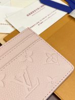 Louis Vuitton M82132 Card Holder Size 10*7cm - Image 6