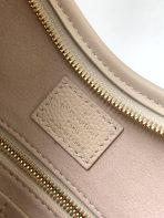 Louis Vuitton M24652 CarryAll Women Bags Size 29*24*12cm - Image 9