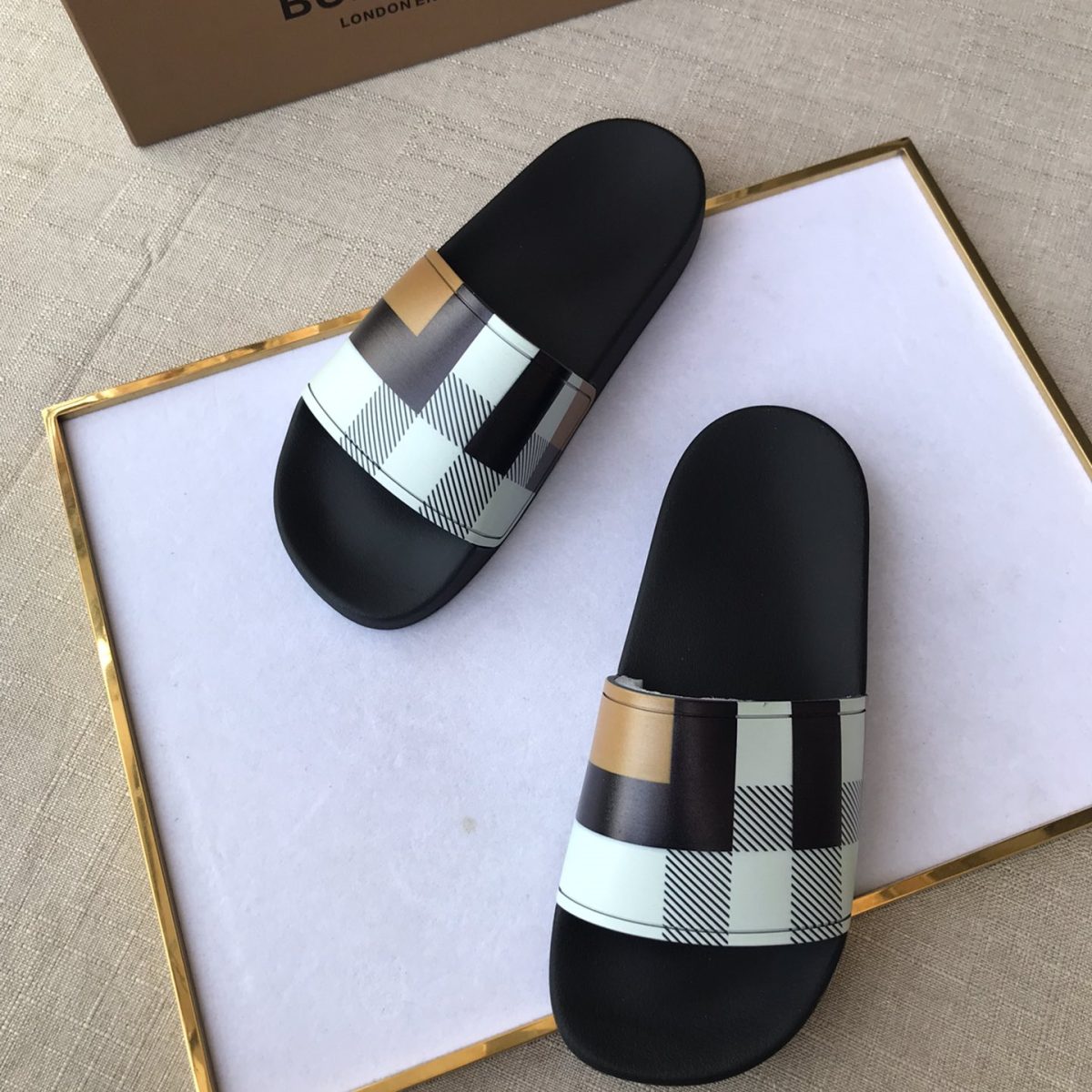 Burberry Mens Women Sandals Gr. 36-46 - Image 8