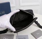 Dior Oblique Men Shoulder Bags 2-Size - Image 8