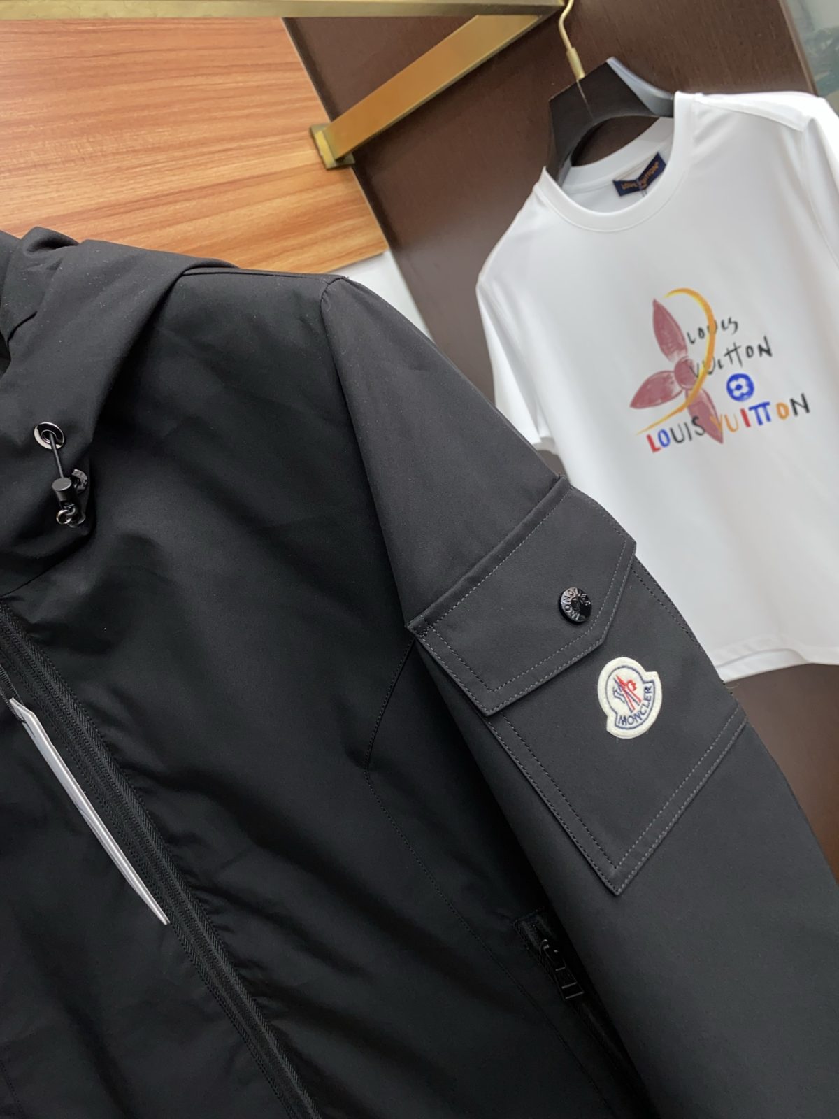 Moncler Unisex Jacket Size M-XXXL - Image 4