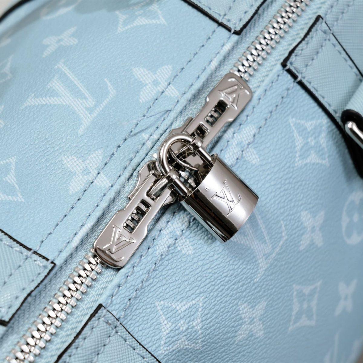 Louis Vuitton Keepall Travel Bags Size 45*27*20cm - Image 5