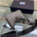 Prada 1BH204 Re-Edition 2005 Re-Nylon Bags Size 22*18*6cm - Image 3