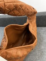 Bottega Veneta HO Shoulder Bags 40*24cm - Image 8
