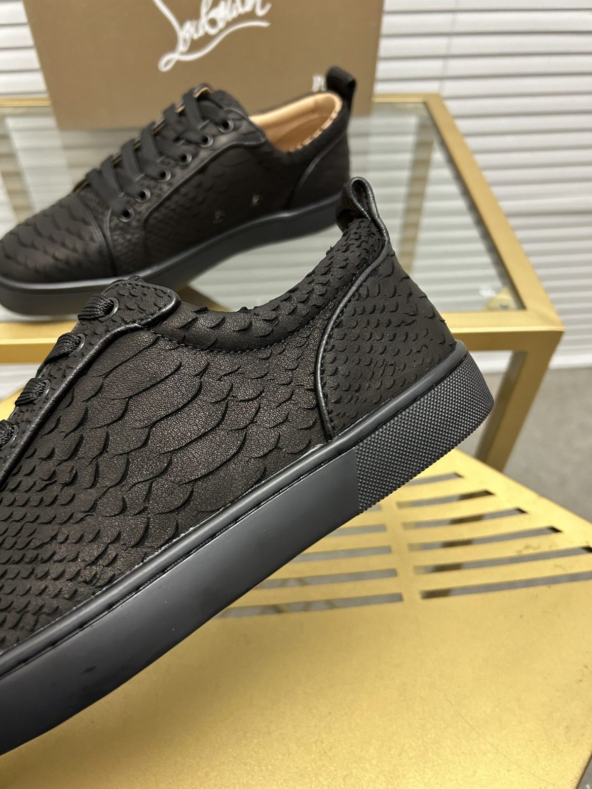 Christian Louboutin Sneaker Size 36-46 - Image 4