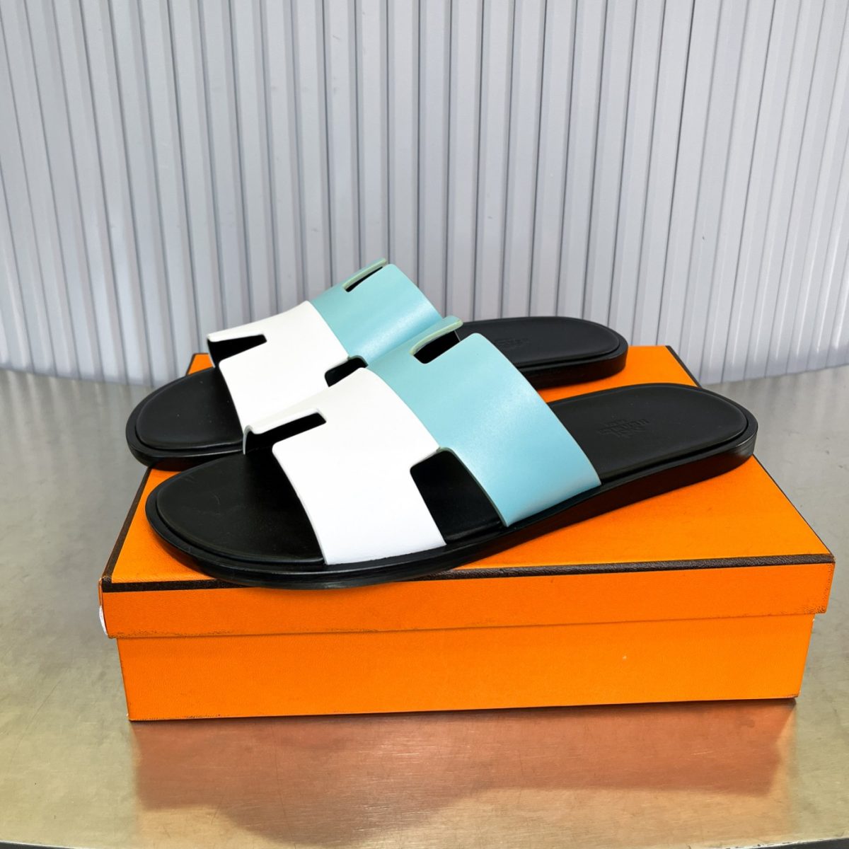 Hermes lzmir Sandals Size 40-45 - Image 1
