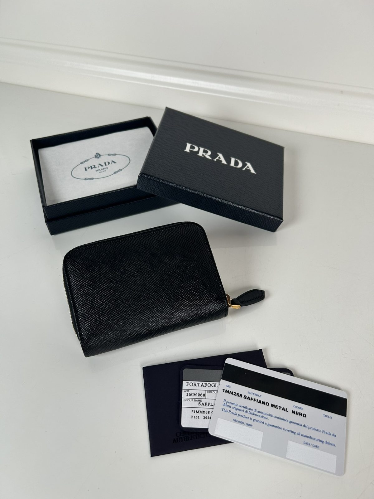 Prada Card Holder Size 10*8cm - Image 2