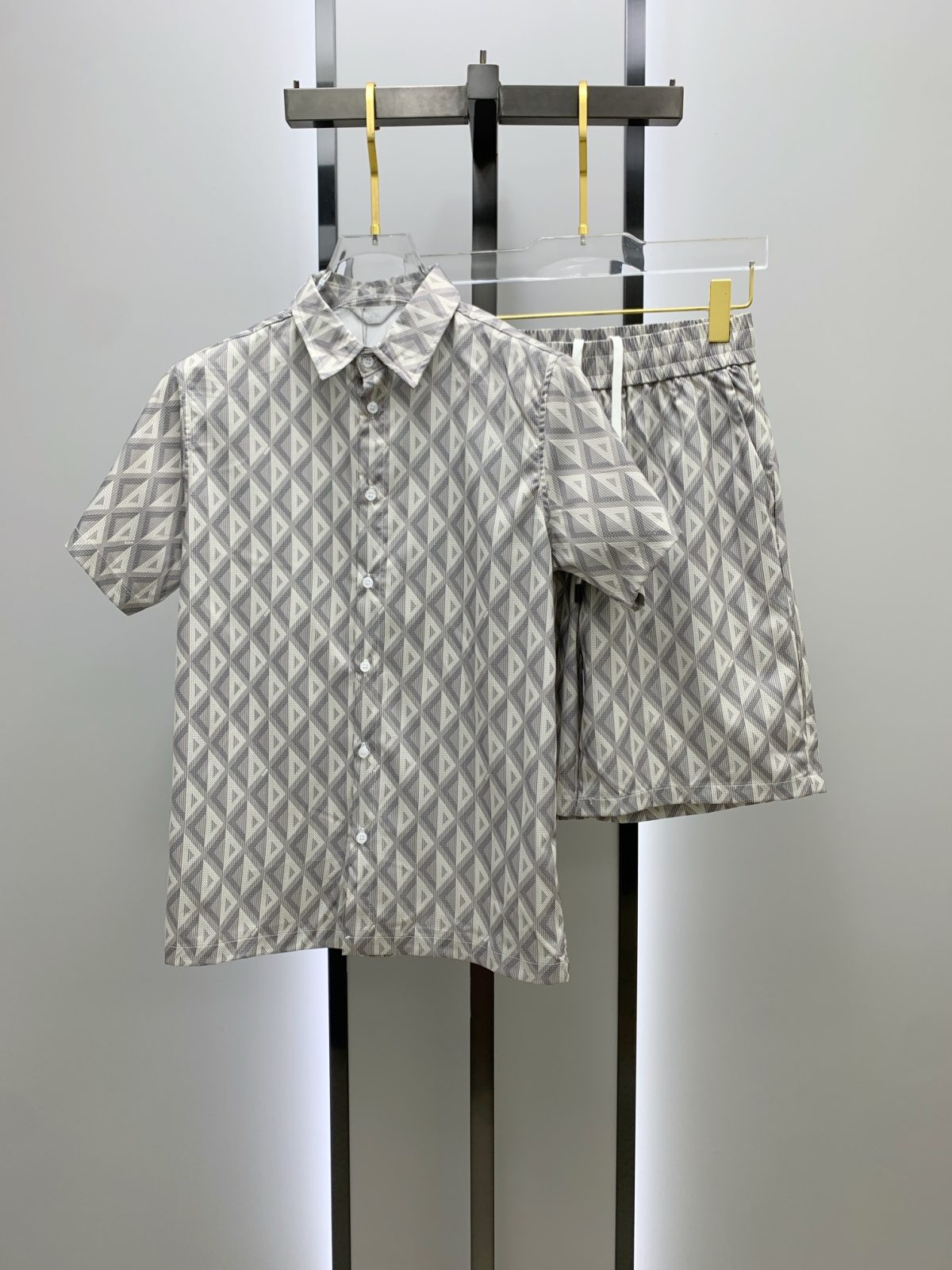 Dior Sommeranzug Size M-XXL - Image 1