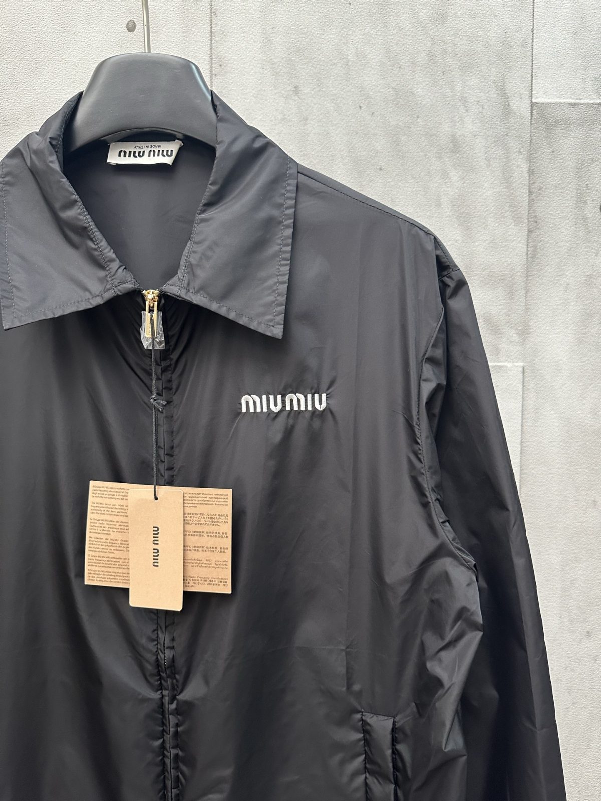 MiuMiu New Unisex Jacket Size S-XL - Image 4