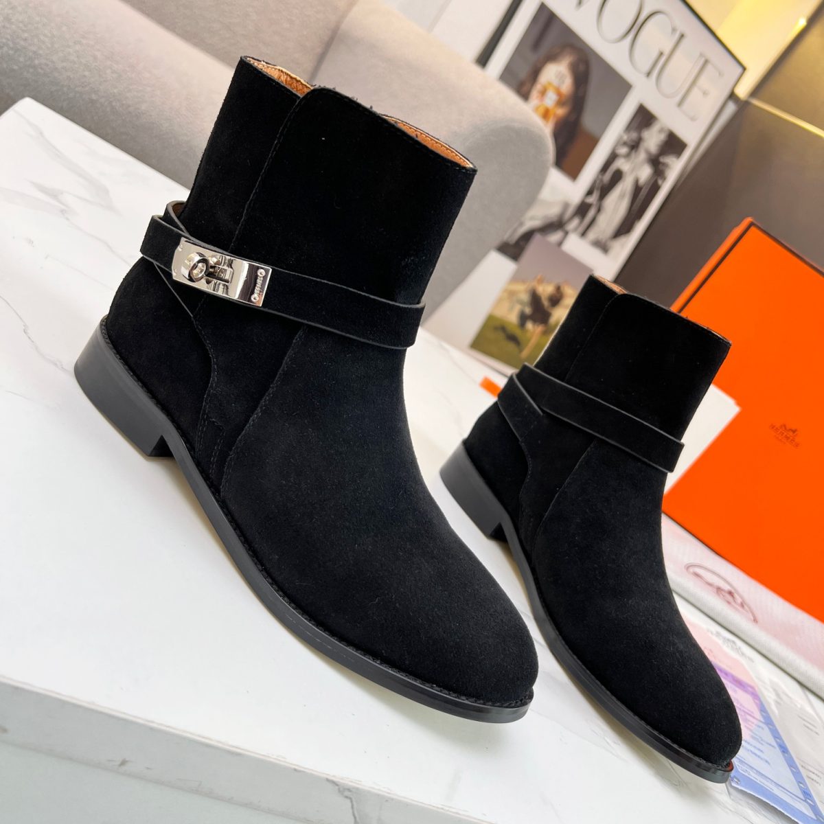 Hermes Women Kelly Boots Size 36-41 - Image 1
