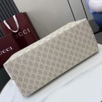 Gucci GG Emblem Women Shopping Bags Size 38*25*15cm - Image 4