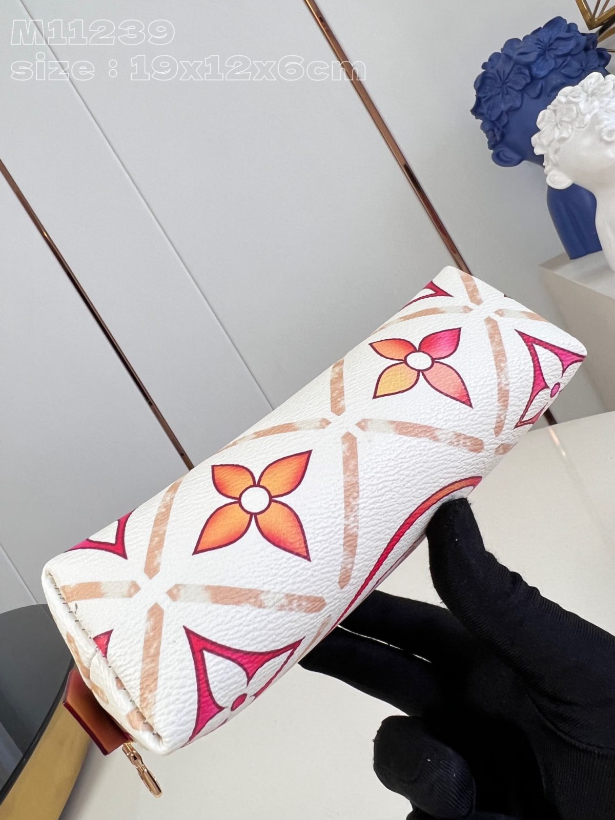 Louis Vuitton M11239 Pochette Cosmétique PM Size 19*12*6cm - Image 5