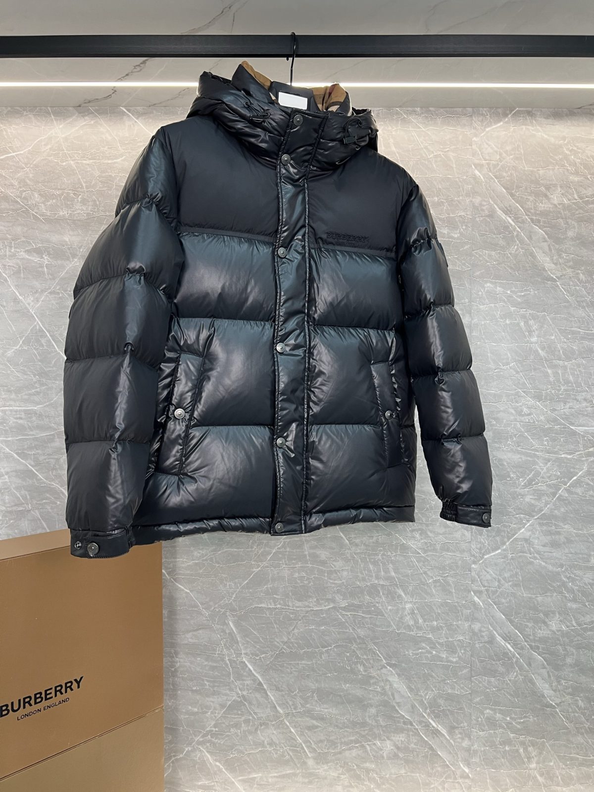 Burberry Winter Down Jacket Size S-XXL - Image 2