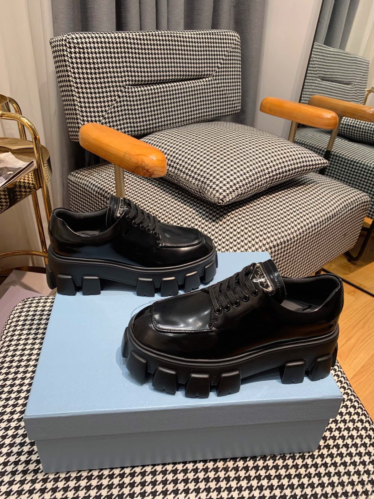 Prada Monolith brushed leather lace-up Shoes Loafers Size 36-41 - Image 4