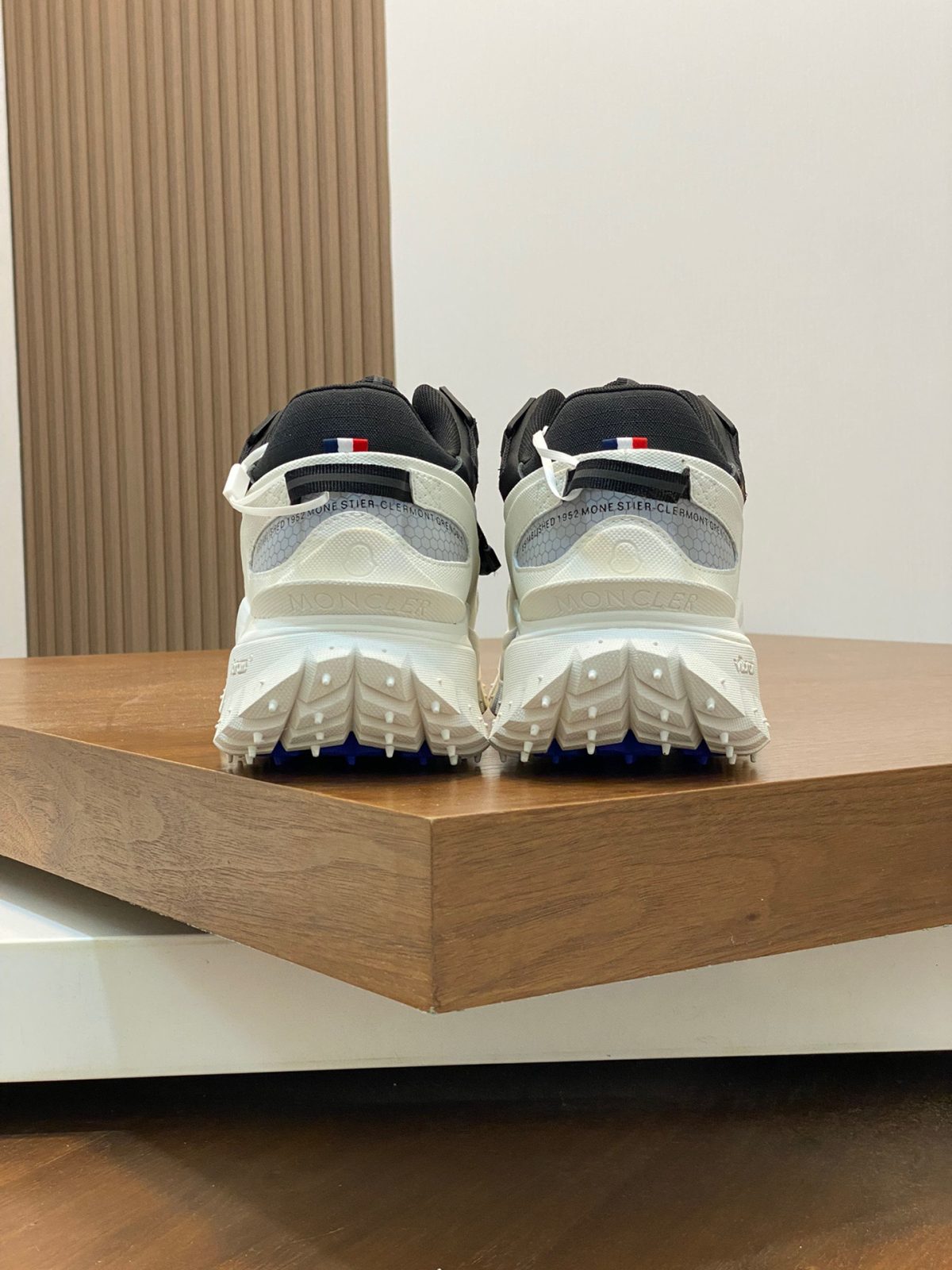 Moncler Trailgrip Gtx Sneaker Size 40-45 - Image 8
