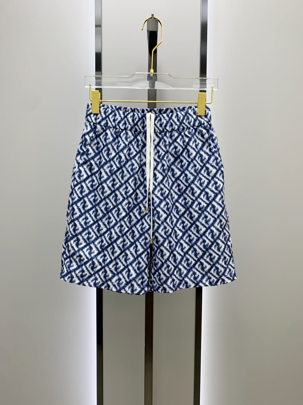 Fendi Sommeranzug Size M-XXL - Image 7
