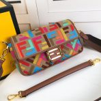 Fendi New Shoulder Bags 26*5*15cm - Image 3