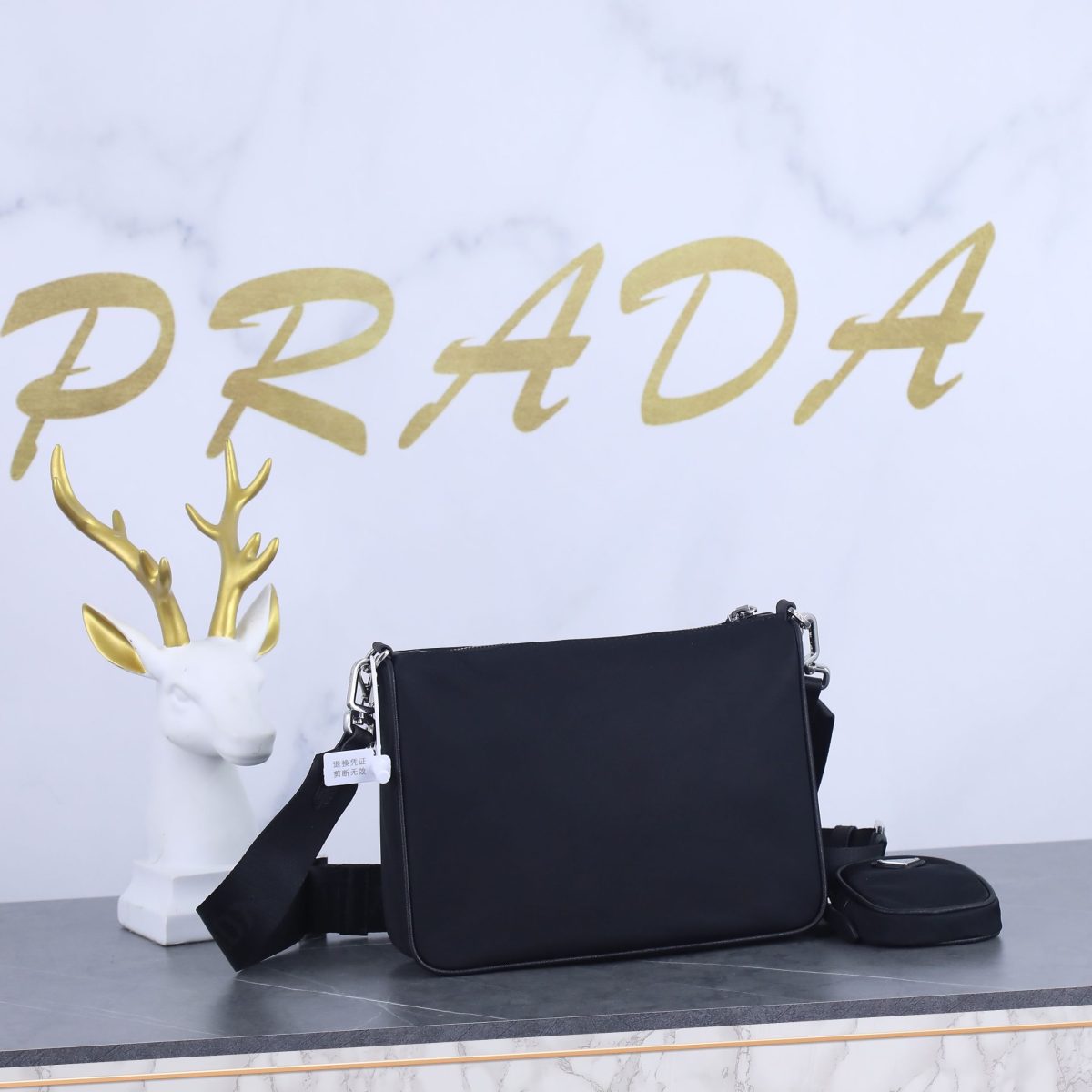 Prada 2VH113 Re-Nylon and Saffiano Leather Shoulder Bags Size 24*18.5*6cm - Image 3