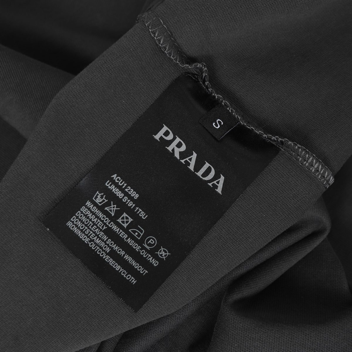 Prada Unisex Sweatshirt Size S-XL - Image 7
