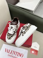 Valentino 2023 new Sneaker size 35-46 - Image 4