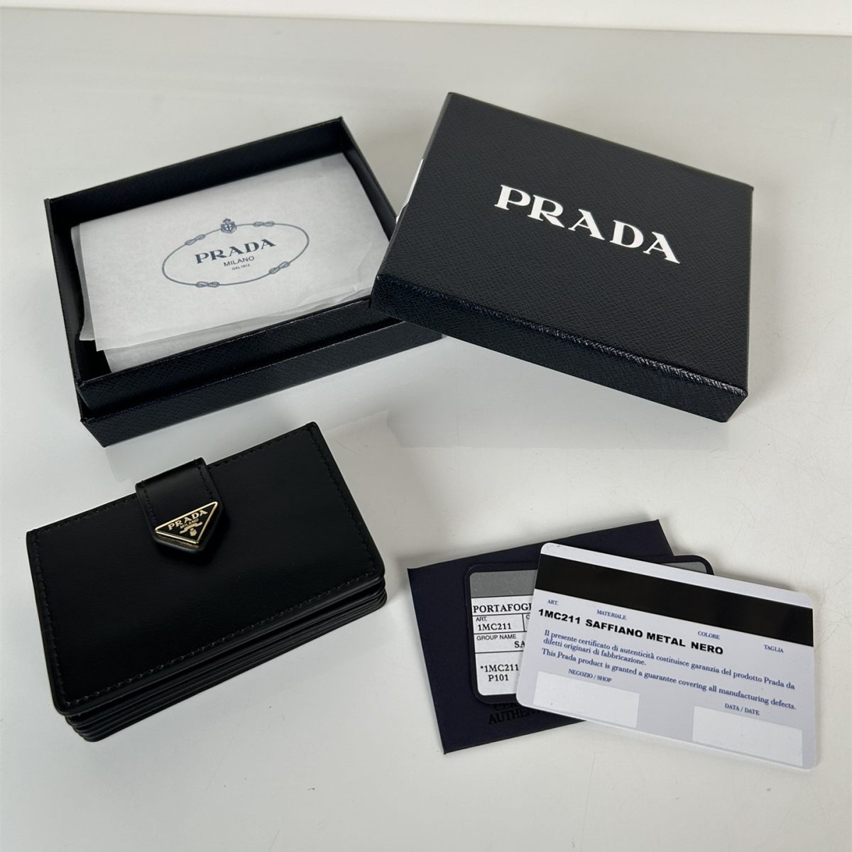 Prada Card Holder Size 10*6cm - Image 1