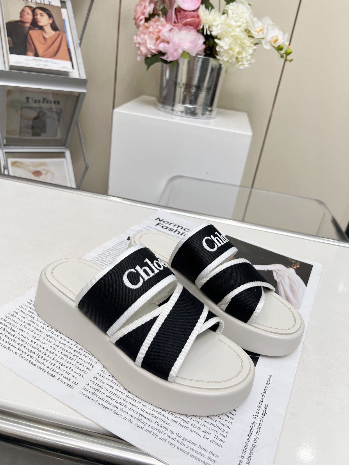 Chloe Women Slippers Size 36-42 - Image 3