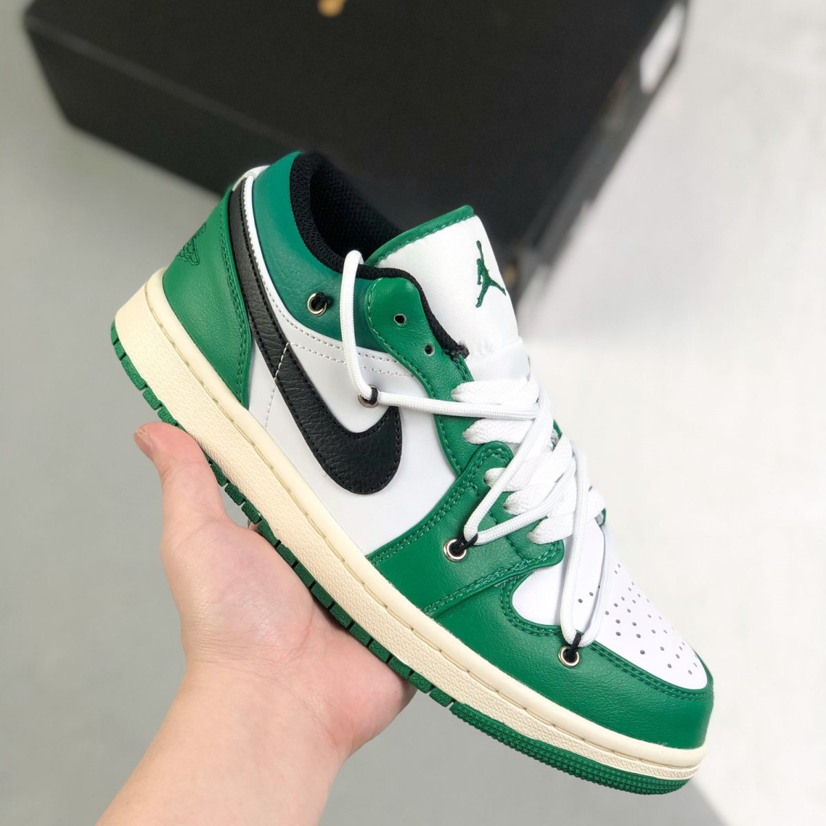 Nike Air Jordan 1 x OFF White Low Top Sneakers Shoes Gr. 36-46 - Image 1