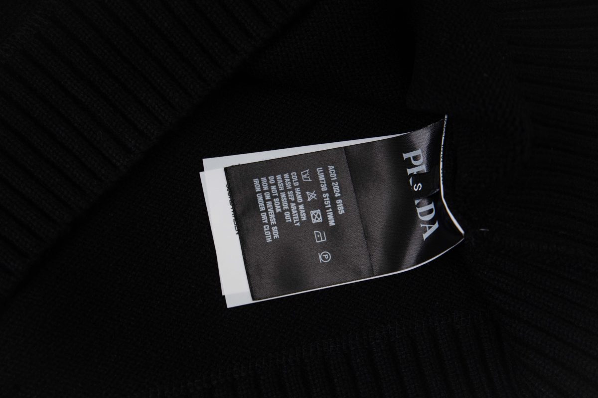 Prada Unisex Sweatshirt Size S-XL - Image 9